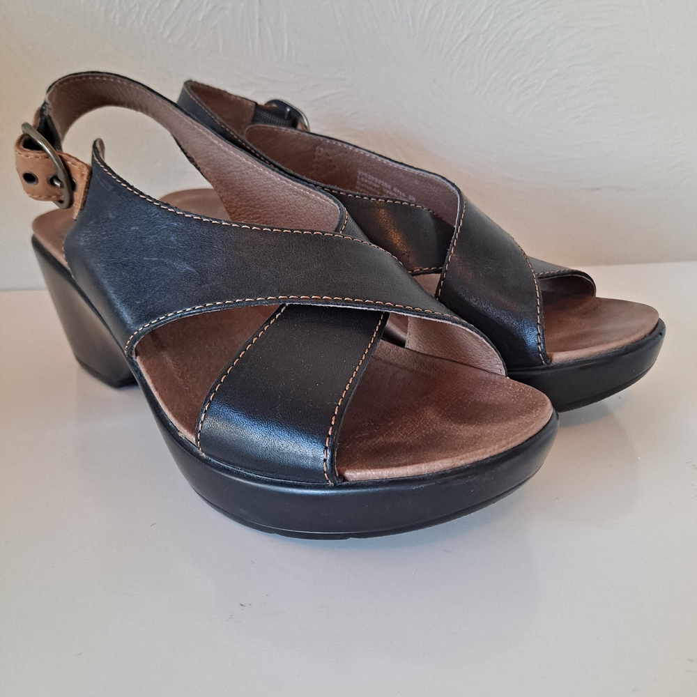 Dansko Jacinda Black & Tan Leather Sling Back Wedge Size EU 38